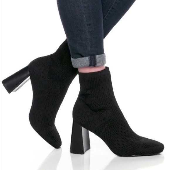 Charles David Turmoil Boots